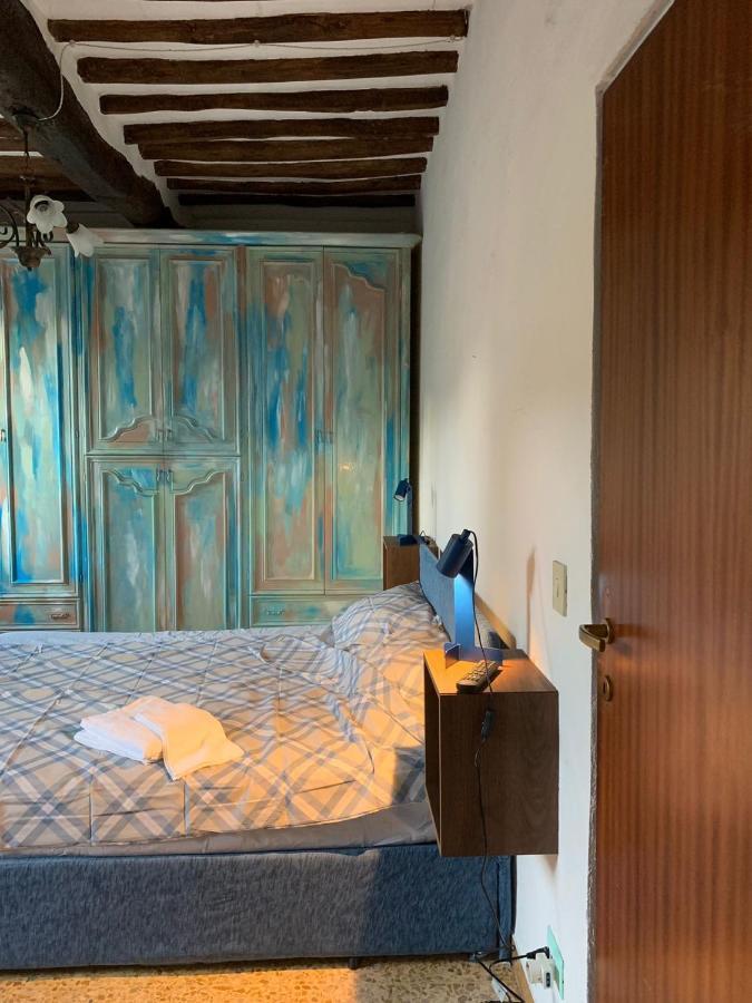 Well Apartment Filettole Luaran gambar