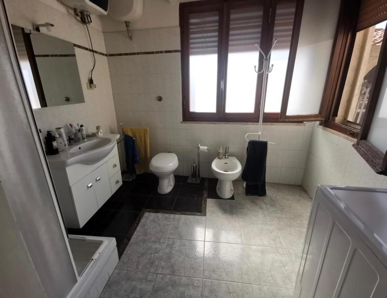 Well Apartment Filettole Luaran gambar